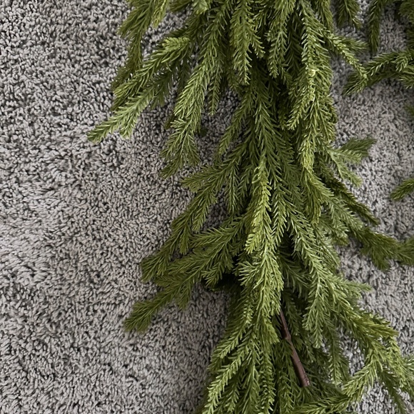 Christmas evergreen garland. Approximately 6 ft. Long - Picture 2 of 4